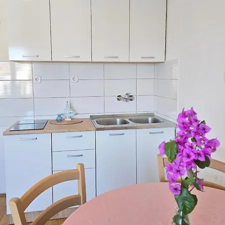 Ruza *