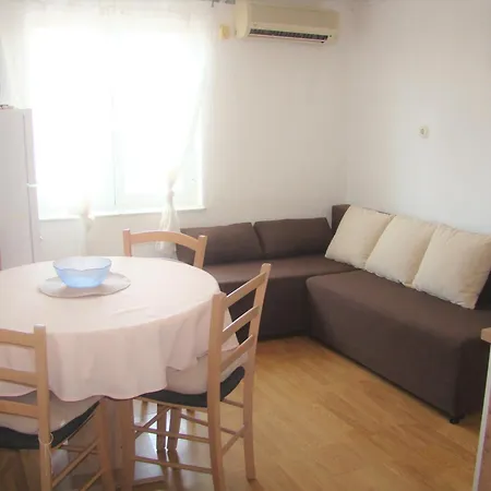 Ruza Apartment *